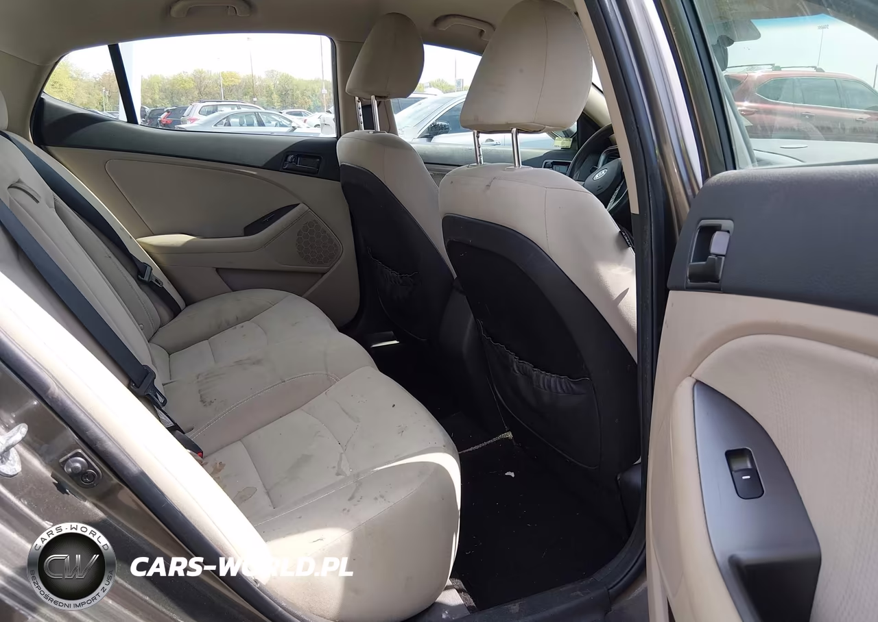 2012 Kia Optima Lx VIN:5XXGM4A75CG056573 - 8