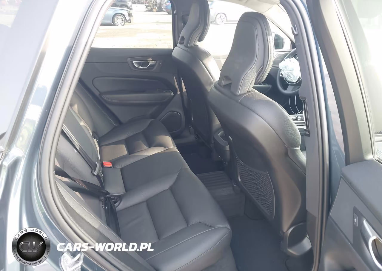 2024 Volvo Xc60 B5 Plus Dark Theme VIN:YV4L12RL1R1777827 - 8