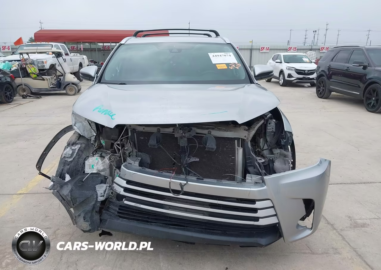 2019 Toyota Highlander Xle VIN:5TDJZRFH9KS620034 - 13