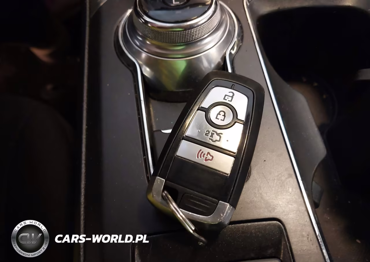 2020 Ford Fusion Se VIN:3FA6P0HD2LR251898 - 11