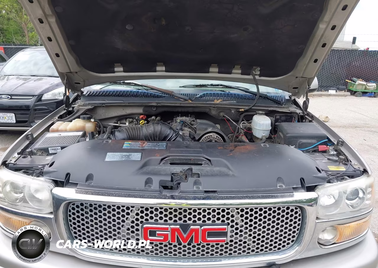 2005 GMC Yukon Denali VIN:1GKEK63U85J111337 - 10