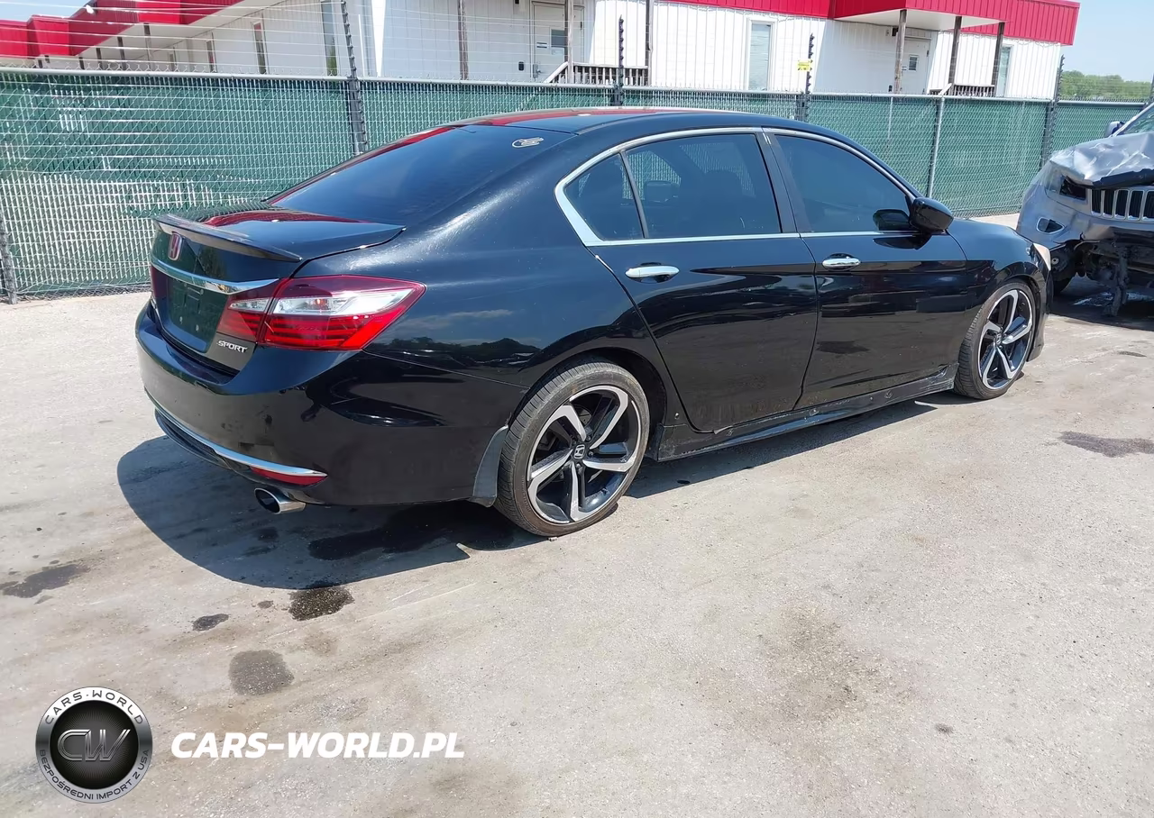 2017 Honda Accord Sport VIN:1HGCR2E57HA230497 - 4