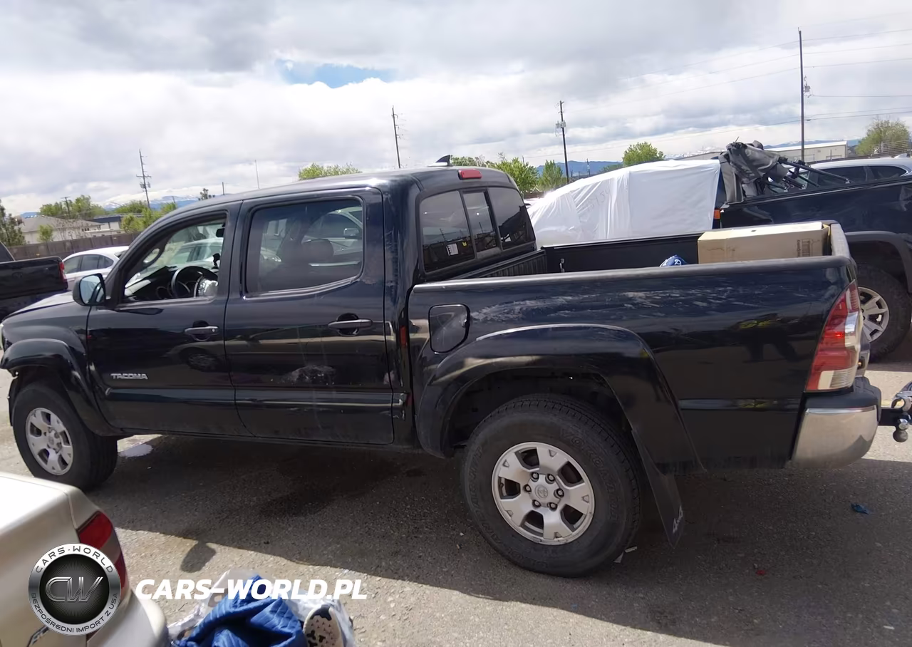 2014 Toyota Tacoma Base V6 VIN:3TMLU4ENXEM161960 - 15