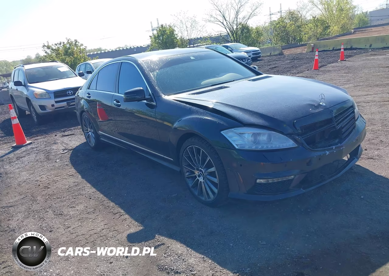 2011 Mercedes-Benz S 550 4Matic