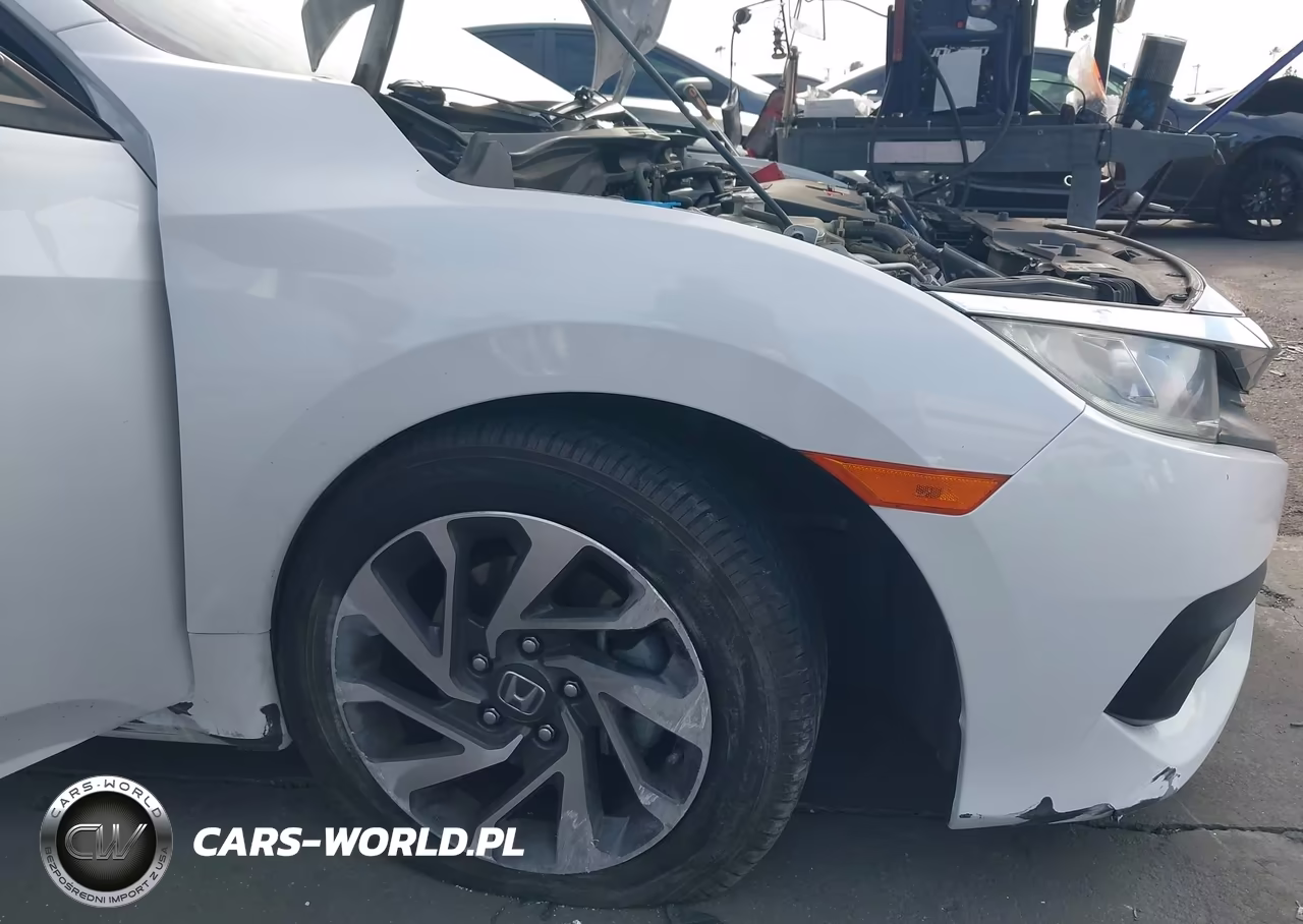 2018 Honda Civic Ex VIN:19XFC2F75JE208384 - 12