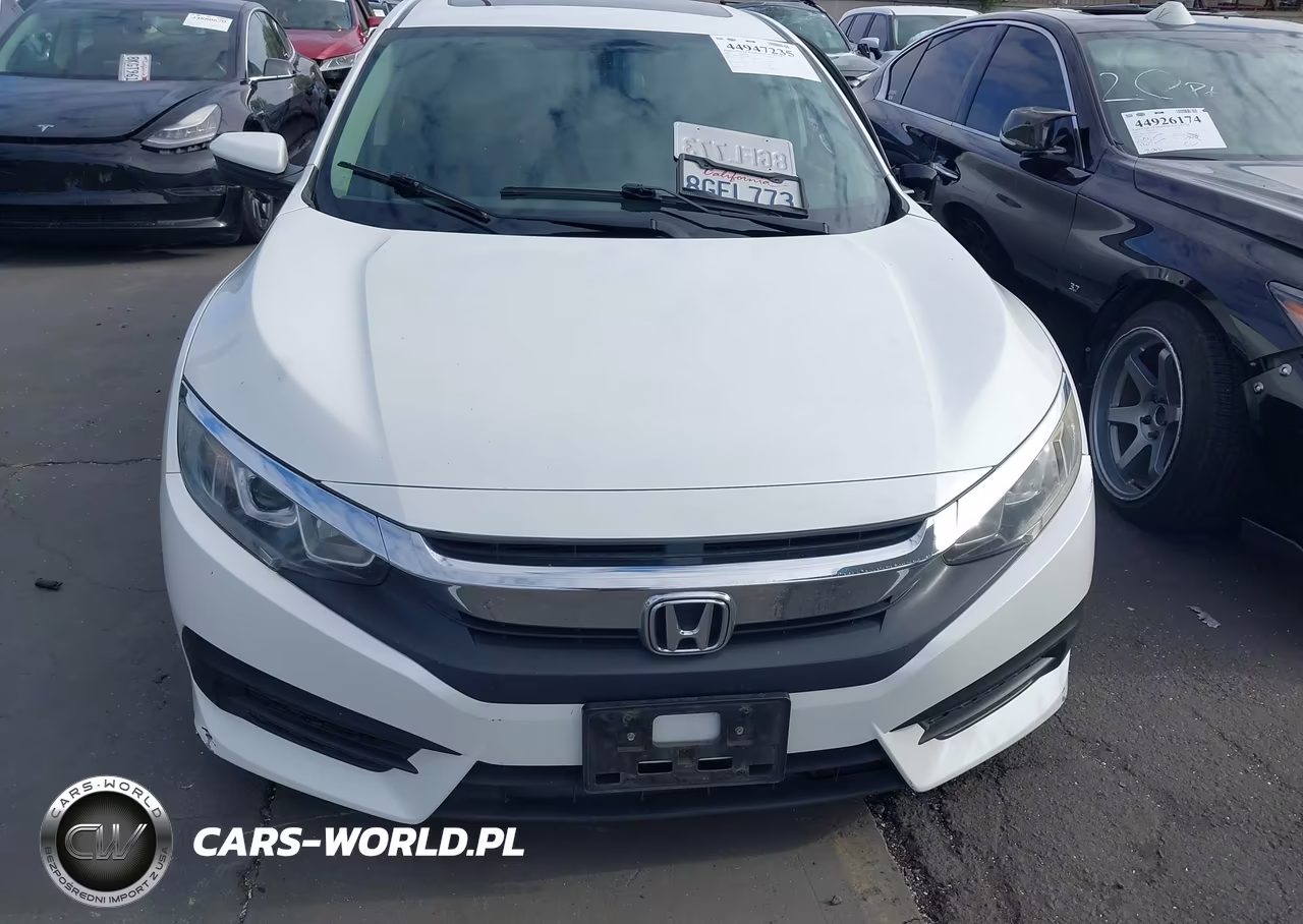 2018 Honda Civic Ex VIN:19XFC2F75JE208384 - 13