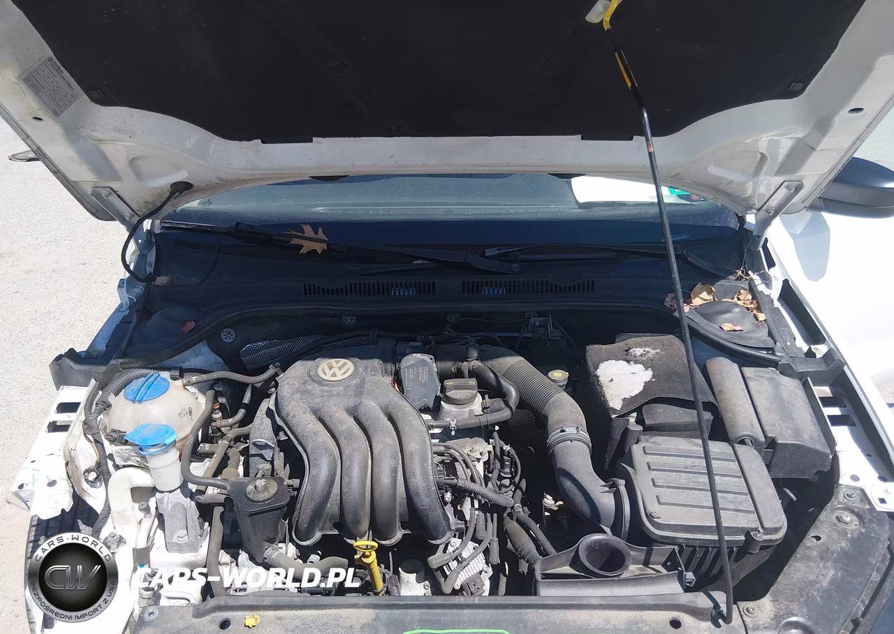 2015 Volkswagen Jetta 2.0L S VIN:3VW2K7AJ5FM402568 - 10