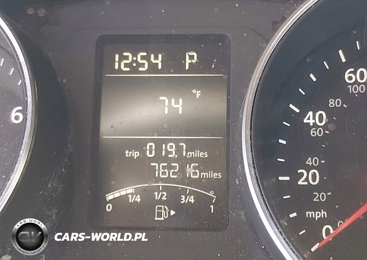 2015 Volkswagen Jetta 2.0L S VIN:3VW2K7AJ5FM402568 - 16