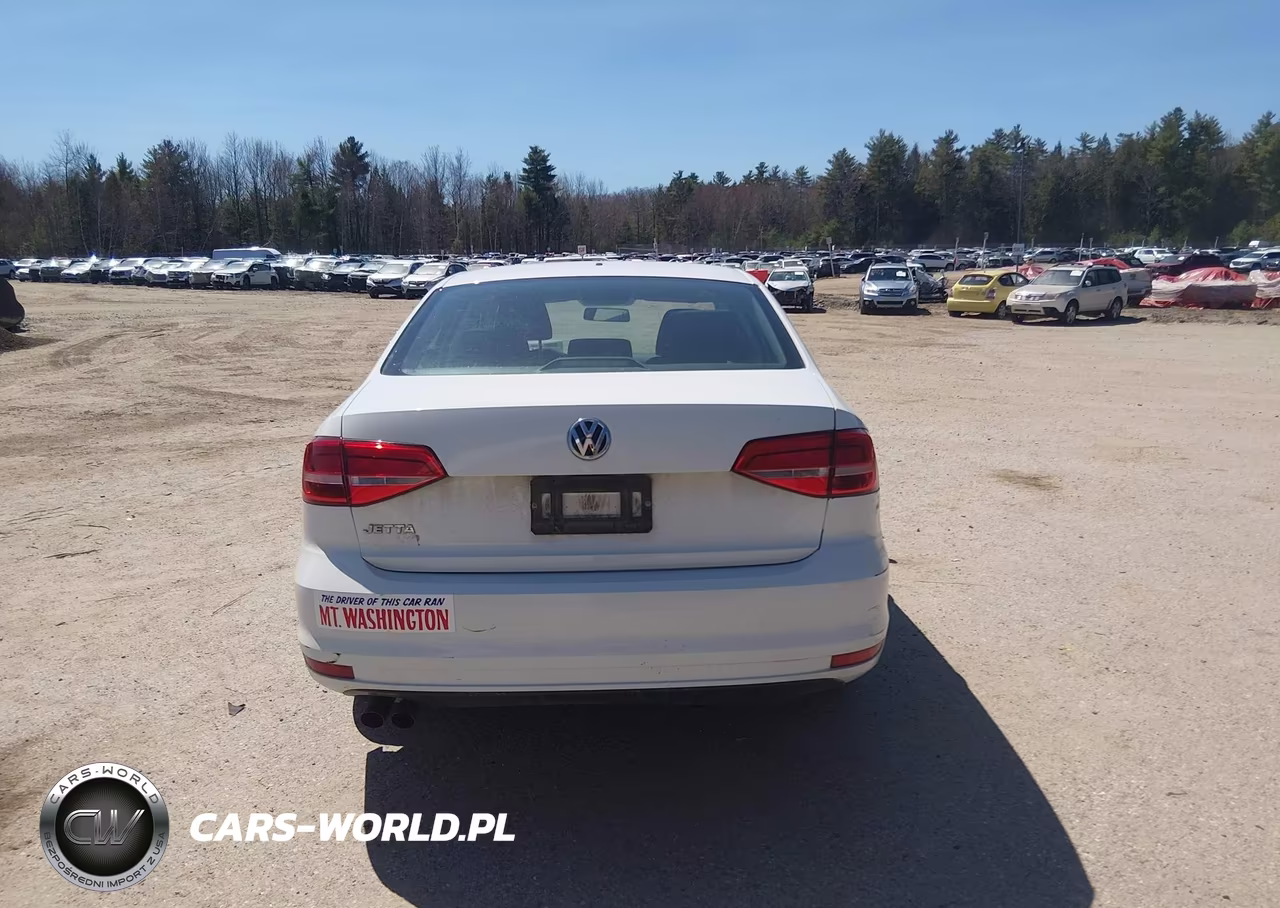 2015 Volkswagen Jetta 2.0L S VIN:3VW2K7AJ5FM402568 - 17
