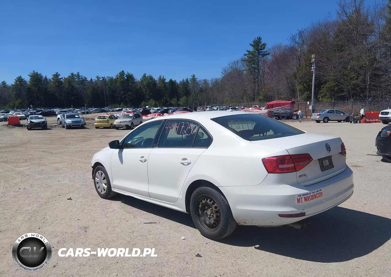 2015 Volkswagen Jetta 2.0L S VIN:3VW2K7AJ5FM402568 - 3
