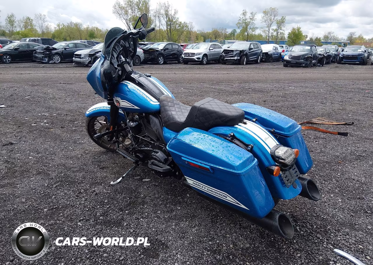 2023 Harley-Davidson Flhxst VIN:1HD1ABL16PB634623 - 3
