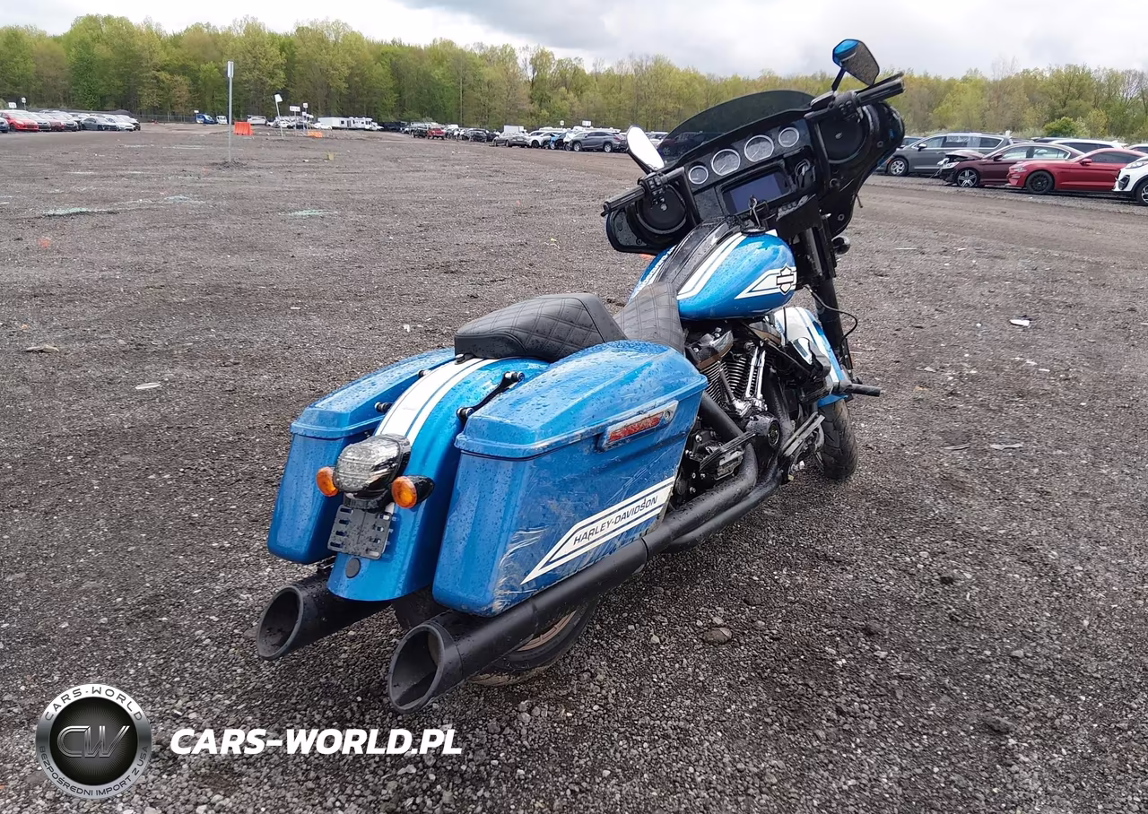 2023 Harley-Davidson Flhxst VIN:1HD1ABL16PB634623 - 4