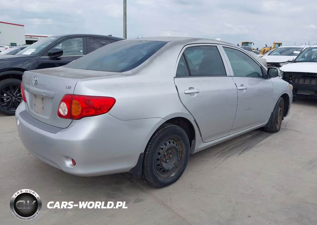 2010 Toyota Corolla Le VIN:1NXBU4EE6AZ174962 - 4