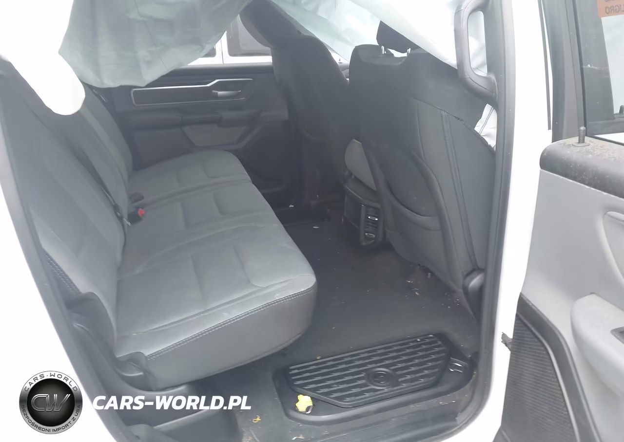 2021 Ram 1500 Big Horn 4X4 6'4 Box VIN:1C6SRFMT7MN725486 - 8