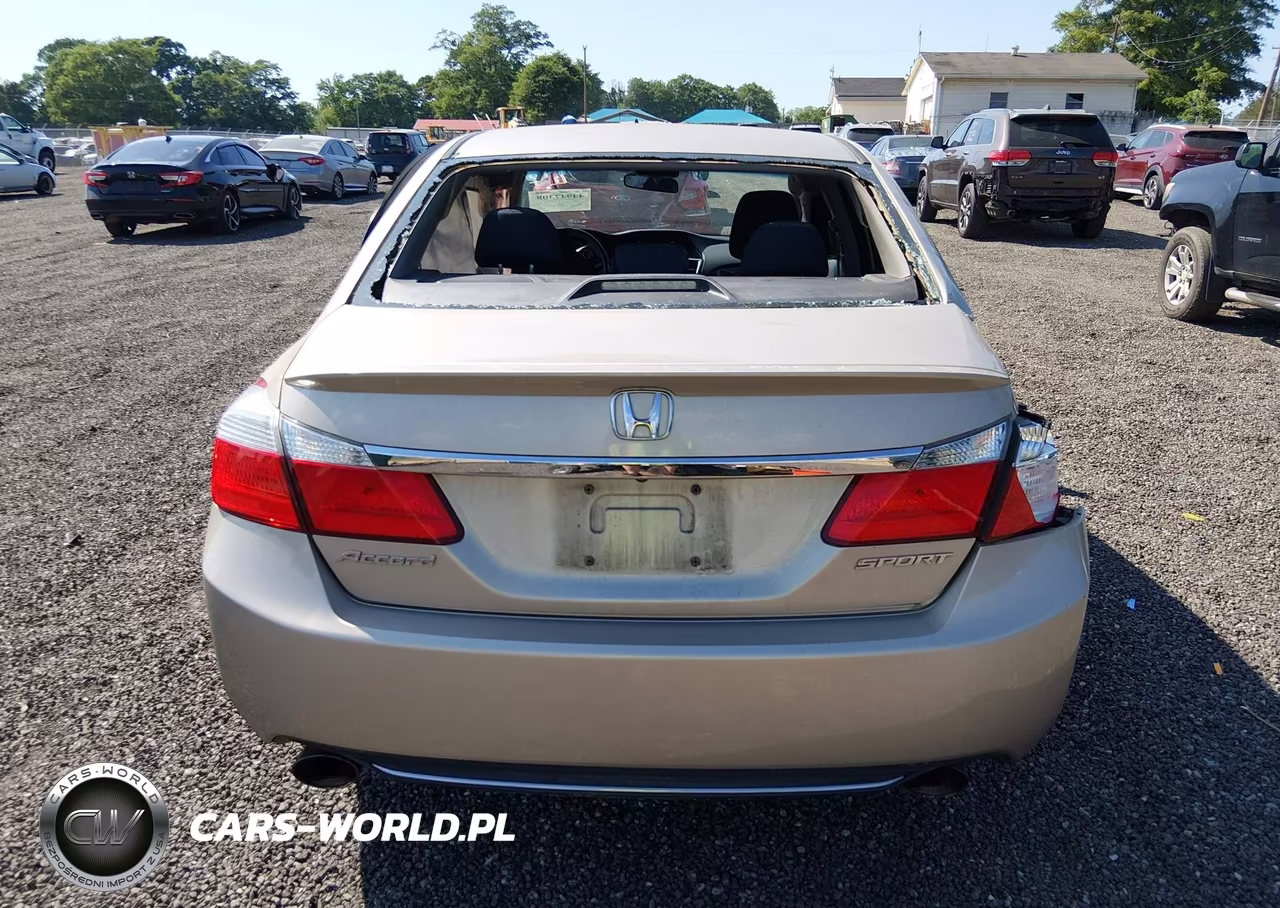 2013 Honda Accord Sport VIN:1HGCR2F5XDA176069 - 16