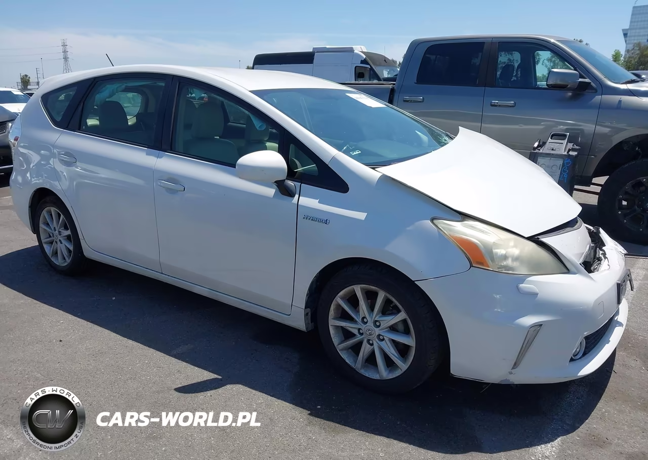2014 Toyota Prius V Five