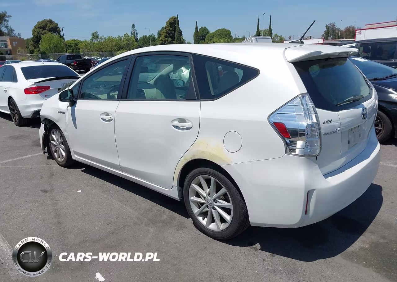 2014 Toyota Prius V Five VIN:JTDZN3EU8E3314118 - 3