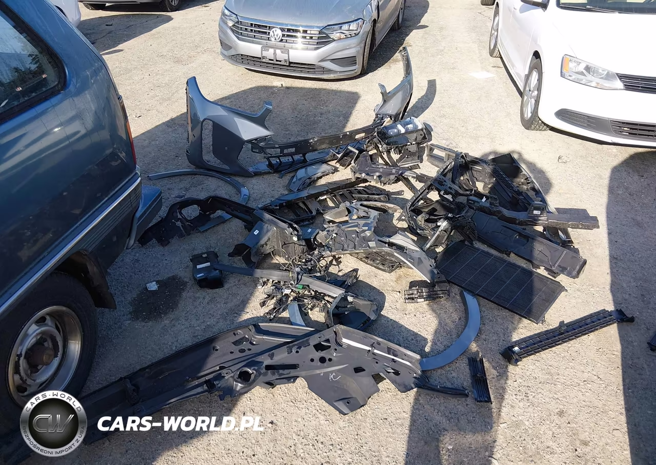 2025 BMW X6 xDrive40I VIN:5UX33EX03S9X96215 - 12