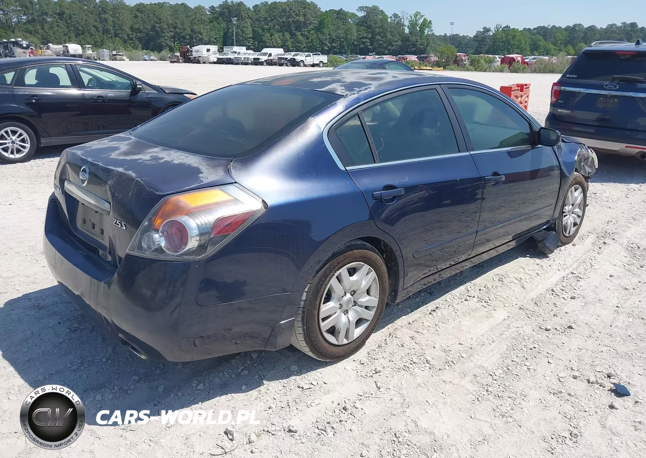 2009 Nissan Altima 2.5 S VIN:1N4AL21E09N464946 - 4