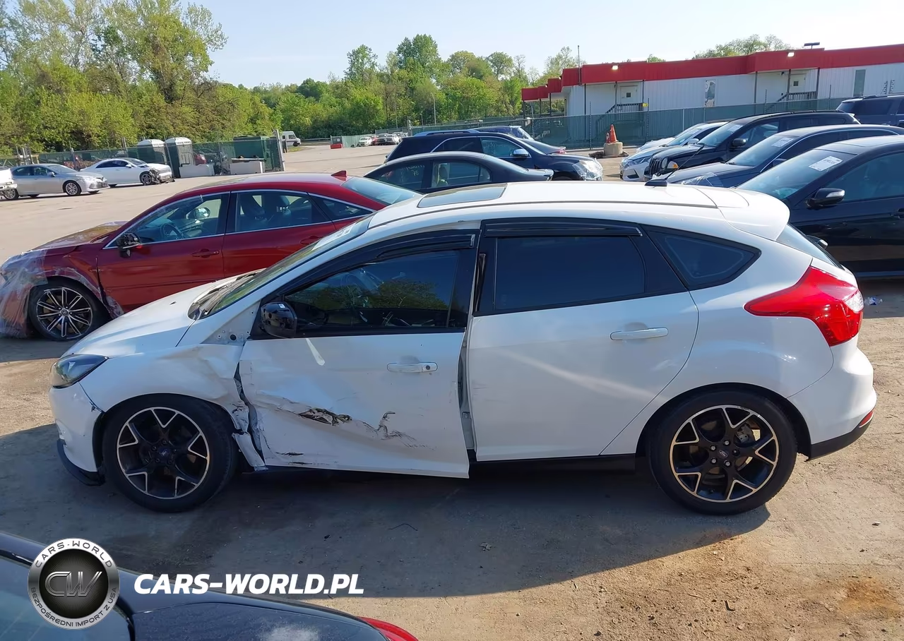 2013 Ford Focus Se VIN:1FADP3K22DL360118 - 15