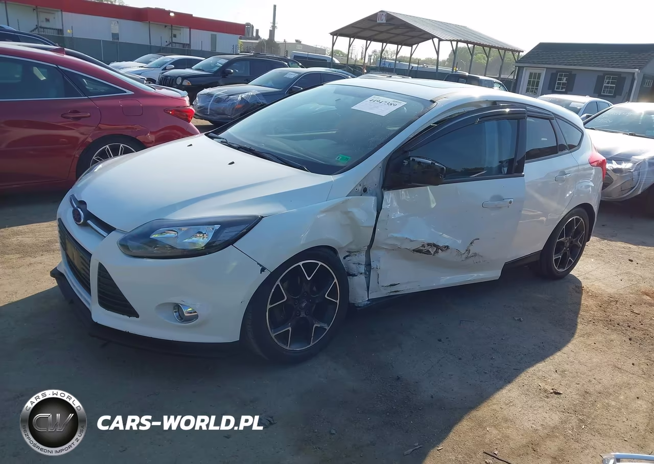 2013 Ford Focus Se VIN:1FADP3K22DL360118 - 2