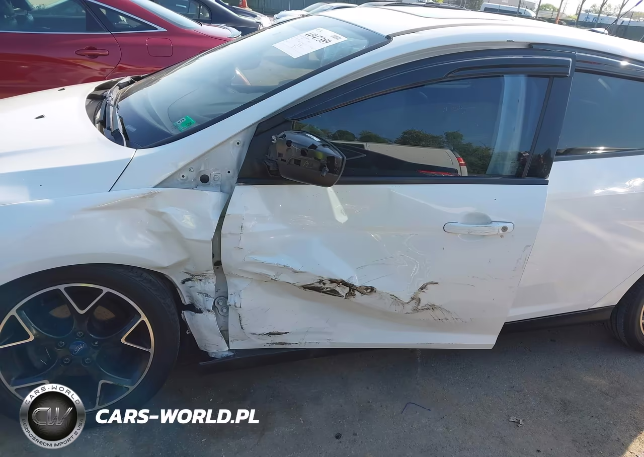 2013 Ford Focus Se VIN:1FADP3K22DL360118 - 6