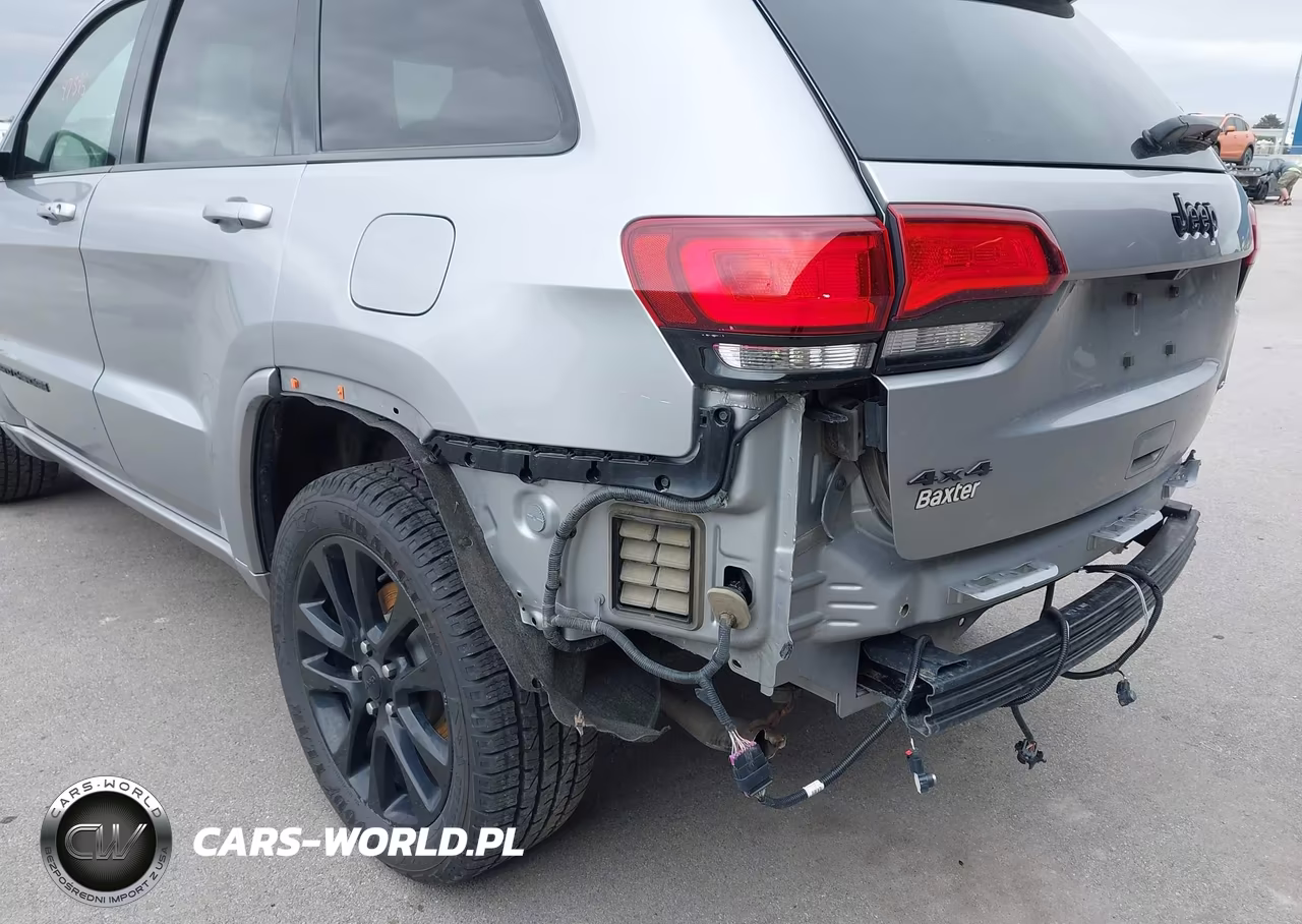 2018 Jeep Grand Cherokee Altitude 4X4 VIN:1C4RJFAG9JC207277 - 6