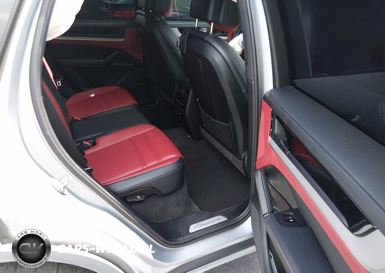 2024 Porsche Cayenne S VIN:WP1AL2AY5RDA35472 - 8