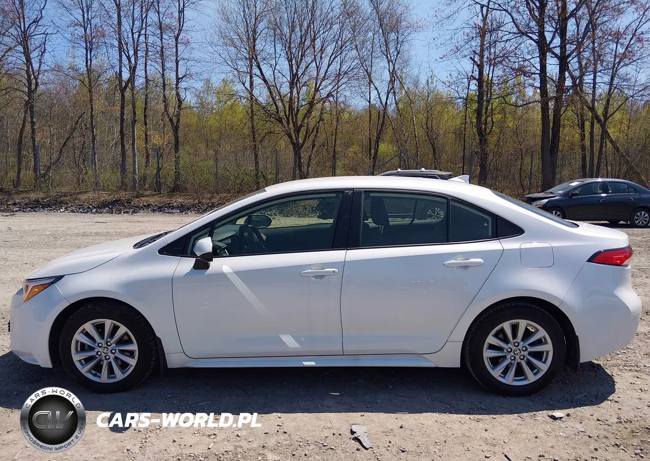 2024 Toyota Corolla Hybrid Le VIN:JTDBCMFE5R3041570 - 14