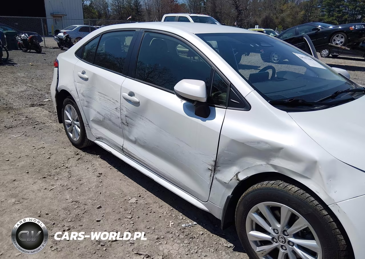 2024 Toyota Corolla Hybrid Le VIN:JTDBCMFE5R3041570 - 6