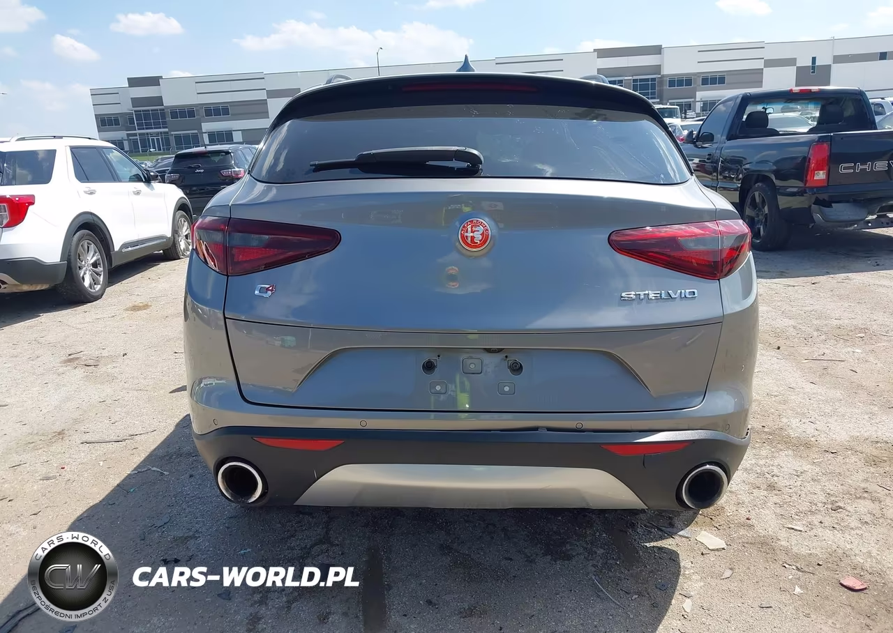2018 Alfa Romeo Stelvio Ti Sport Awd VIN:ZASFAKNN1J7B63005 - 15