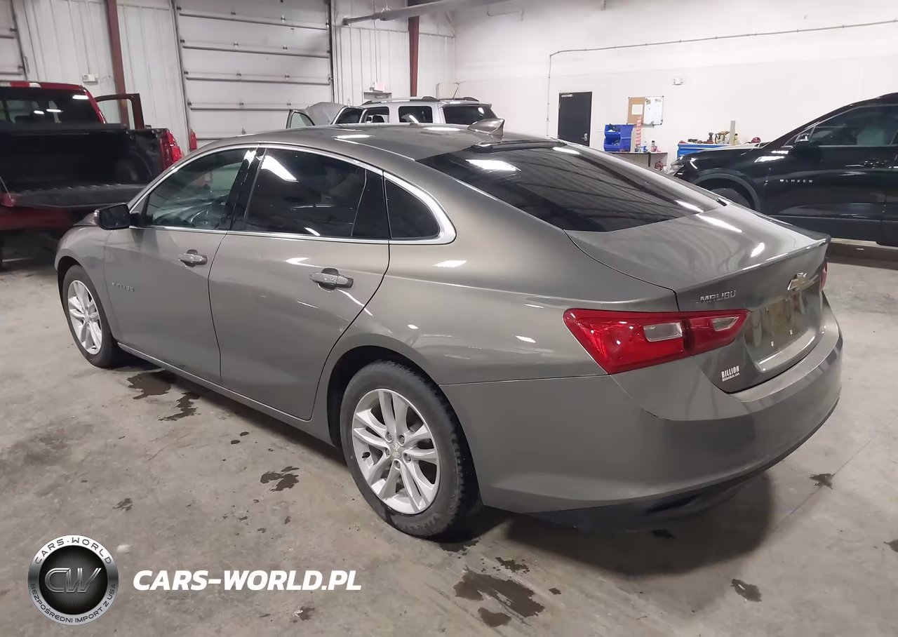 2018 Chevrolet Malibu Lt VIN:1G1ZD5ST6JF110722 - 3