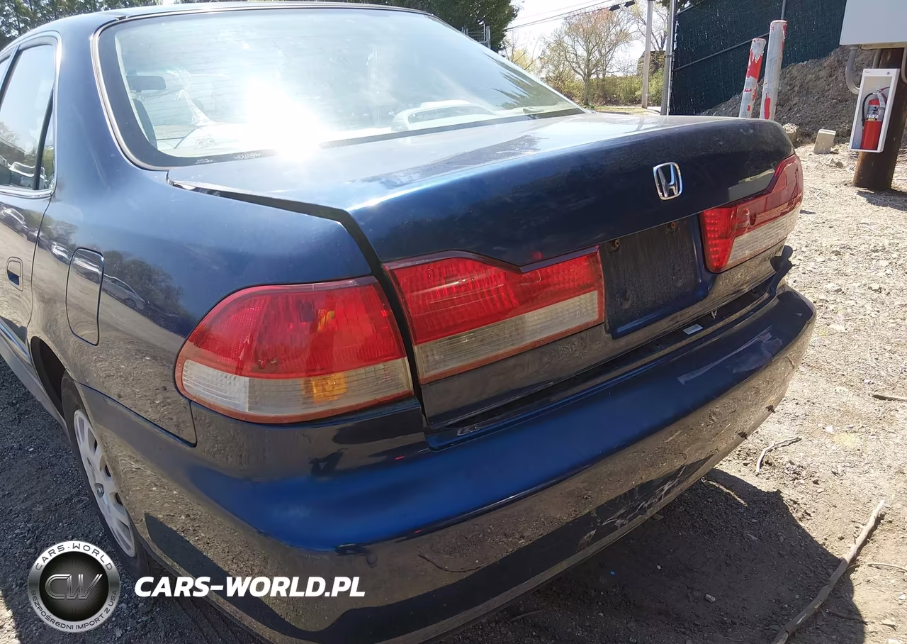 2002 Honda Accord 2.3 Vp VIN:1HGCF86692A092407 - 13