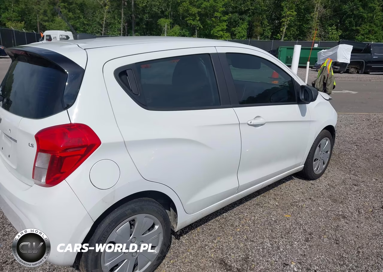 2016 Chevrolet Spark Ls Cvt VIN:KL8CB6SA1GC626044 - 4