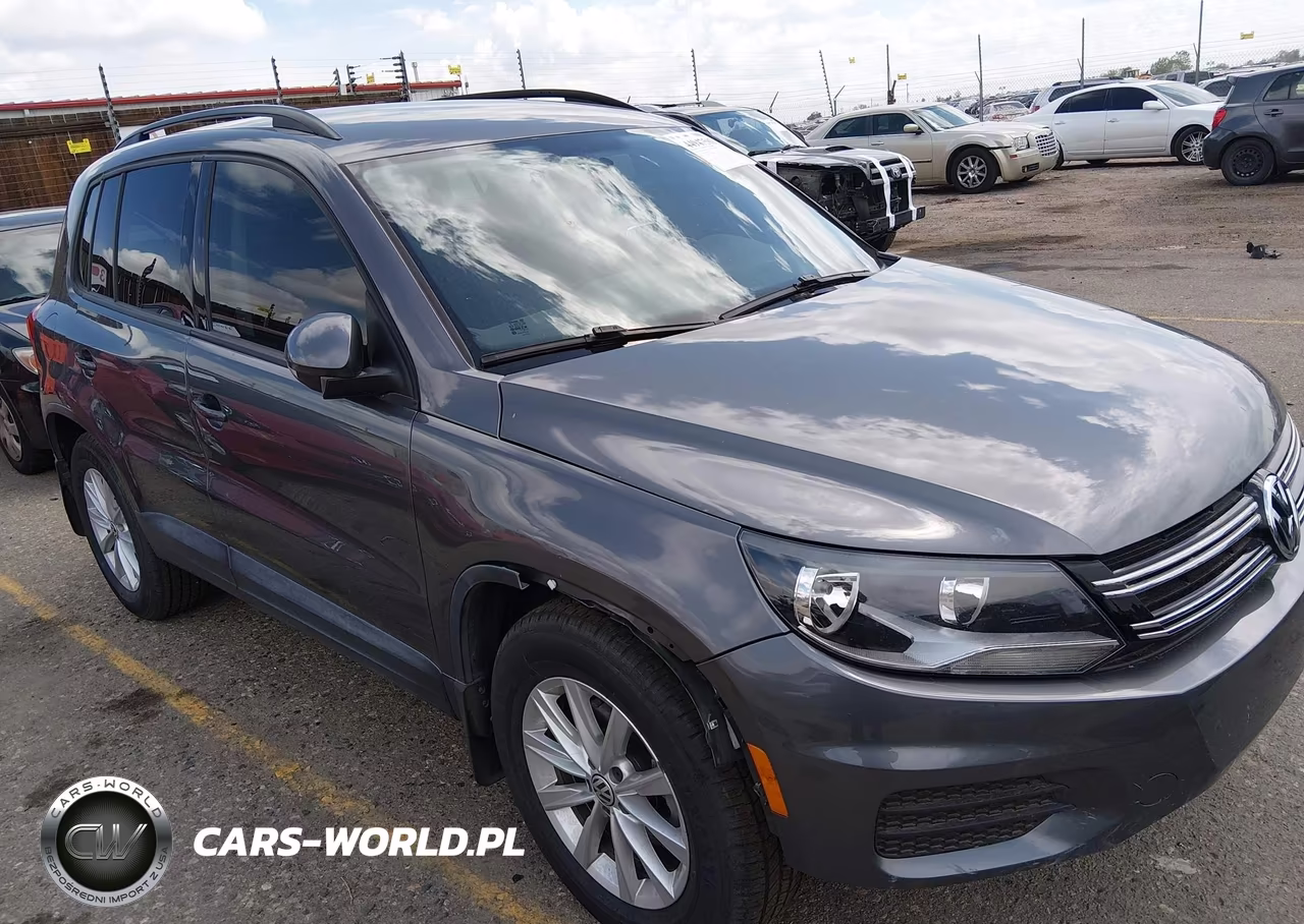 2018 Volkswagen Tiguan Limited 2.0T – zdjęcie 1 z 17