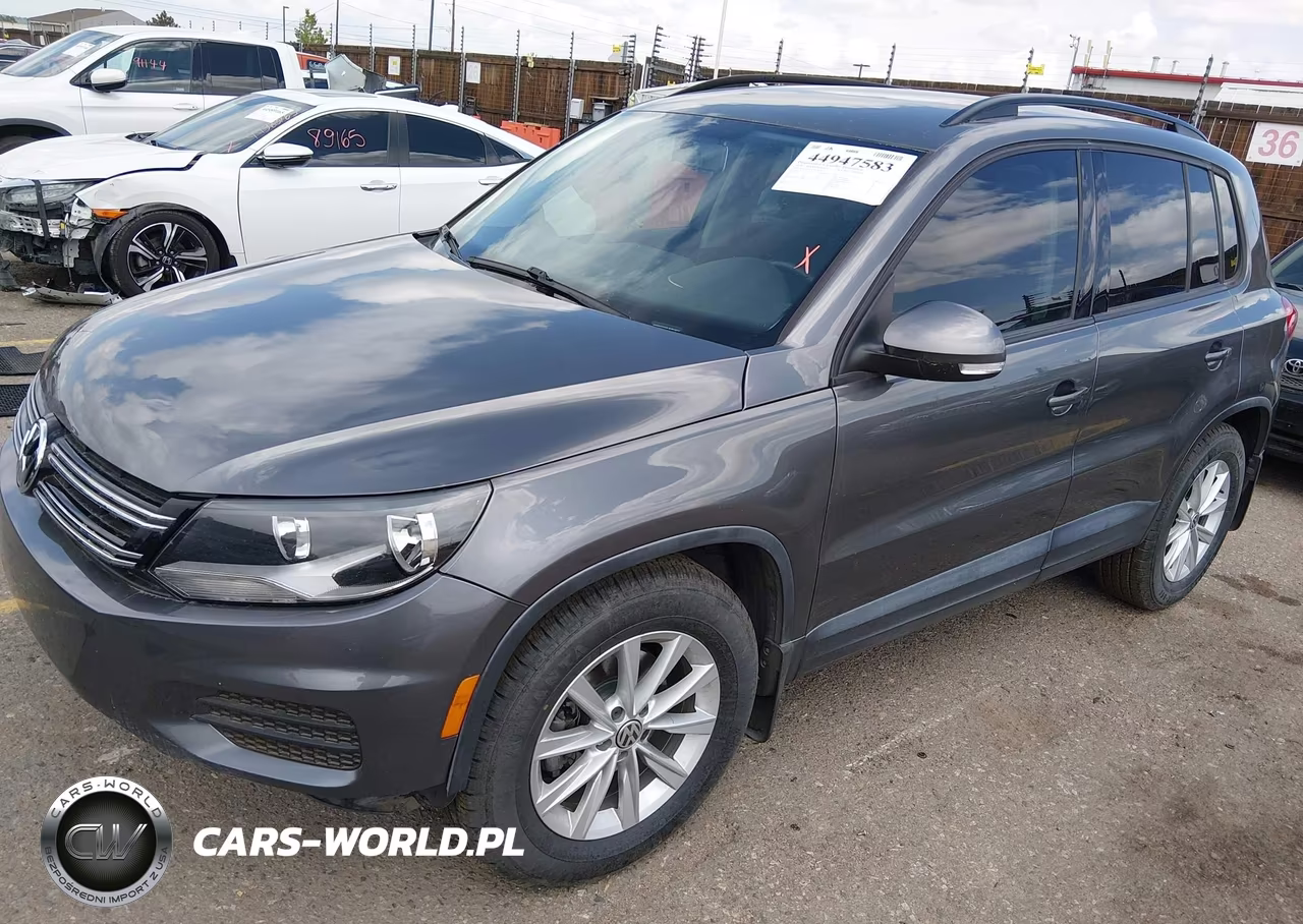2018 Volkswagen Tiguan Limited 2.0T VIN:WVGAV7AX9JK001627 - 2