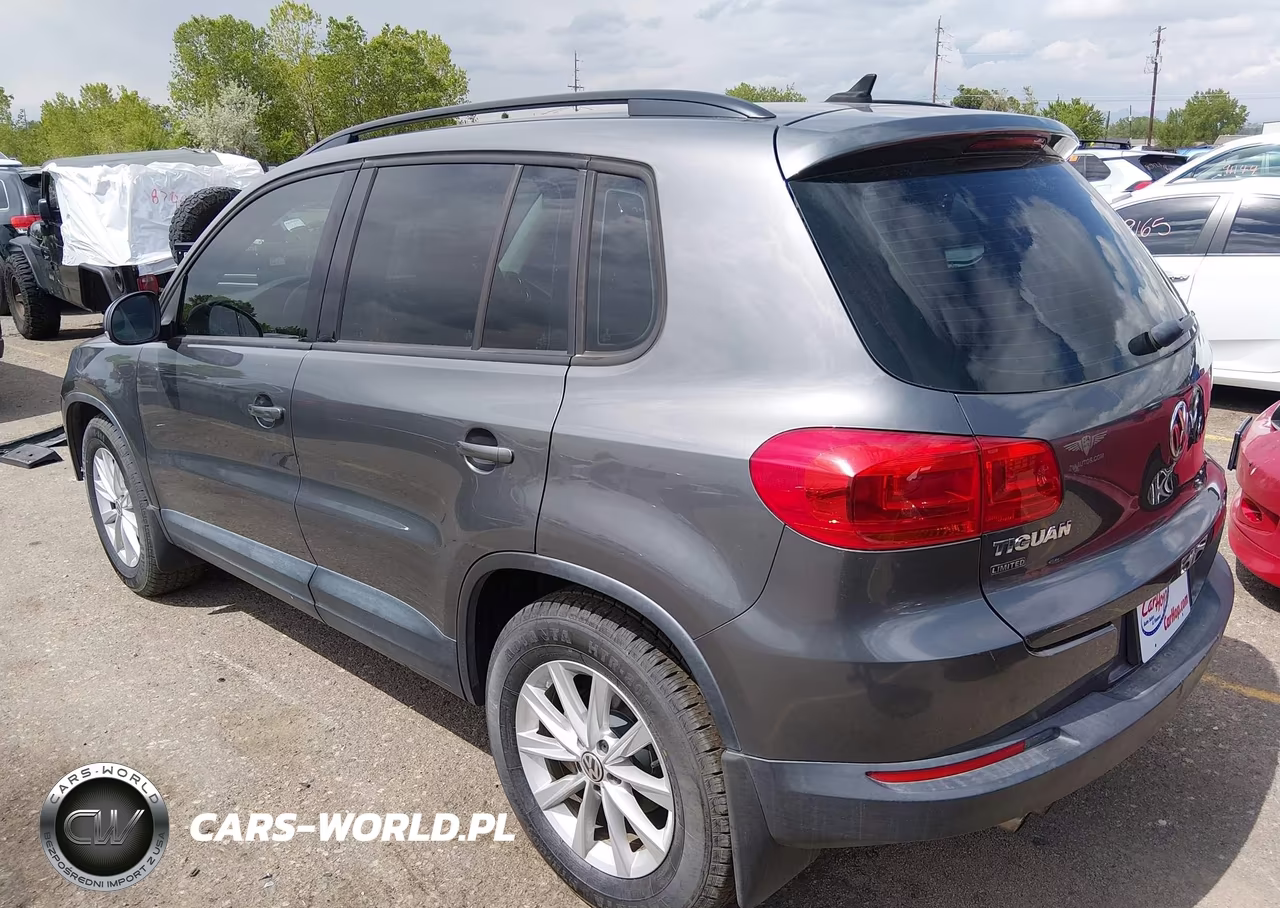2018 Volkswagen Tiguan Limited 2.0T VIN:WVGAV7AX9JK001627 - 3