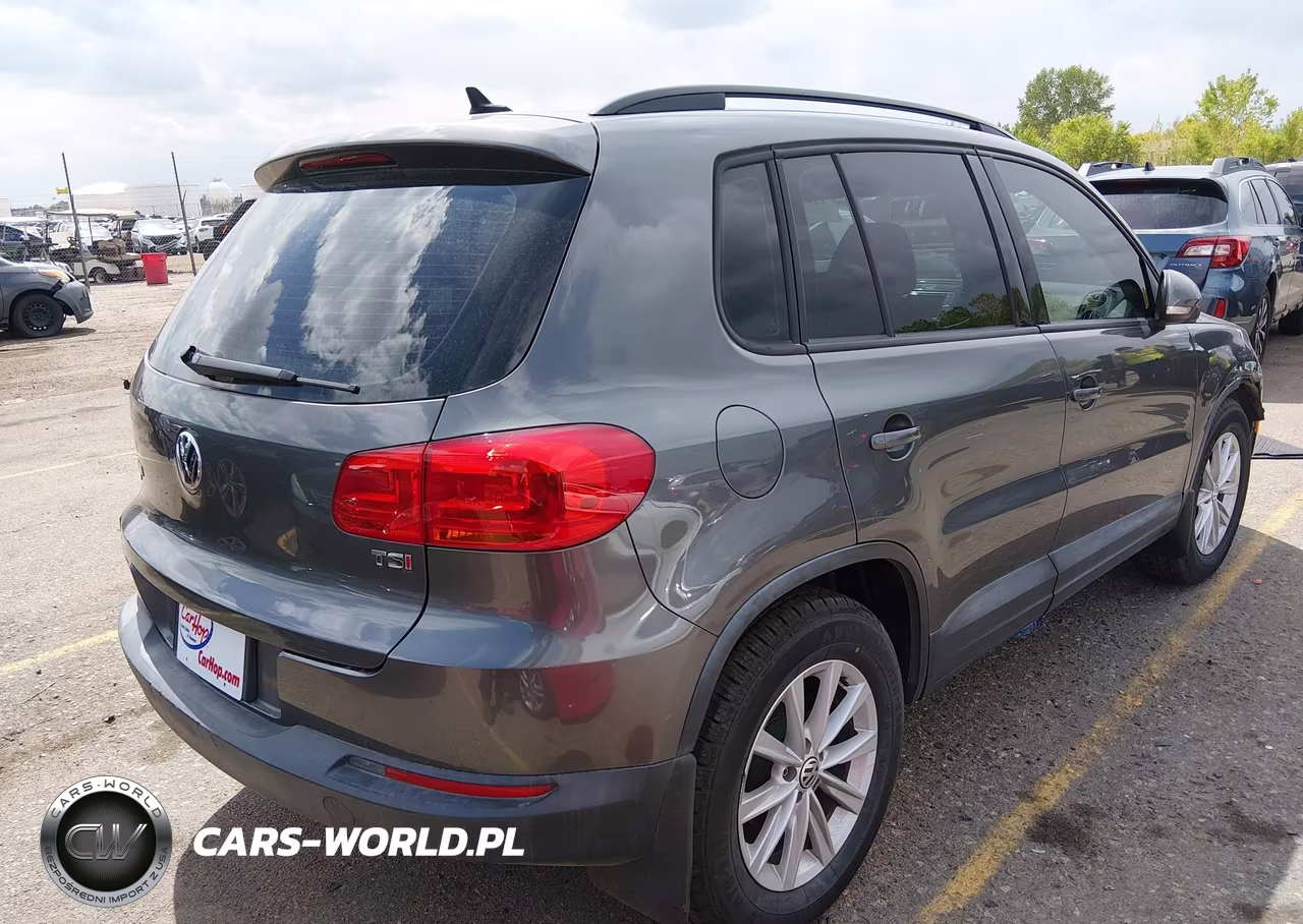 2018 Volkswagen Tiguan Limited 2.0T VIN:WVGAV7AX9JK001627 - 4