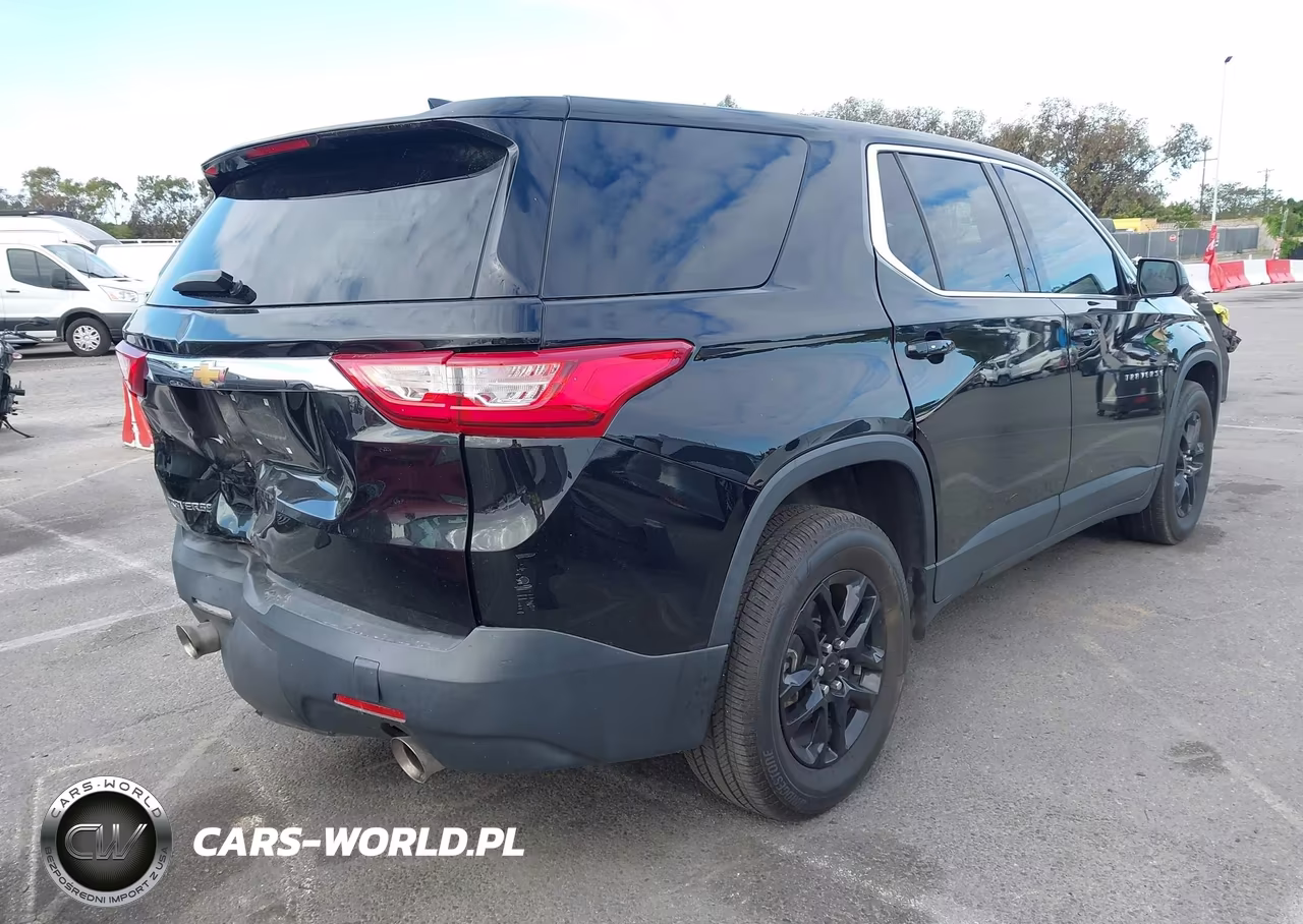 2020 Chevrolet Traverse Fwd Ls VIN:1GNERFKW8LJ310936 - 4