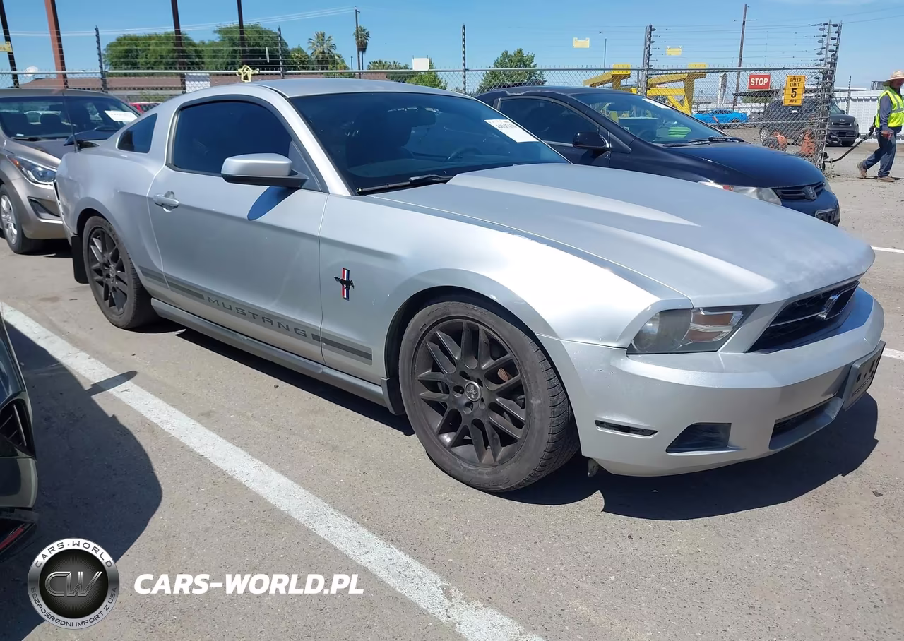 2012 Ford Mustang V6 Premium