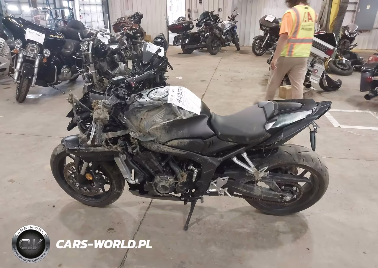 2026 Honda Cbr650 R VIN:MLHRH1554T5200636 - 14
