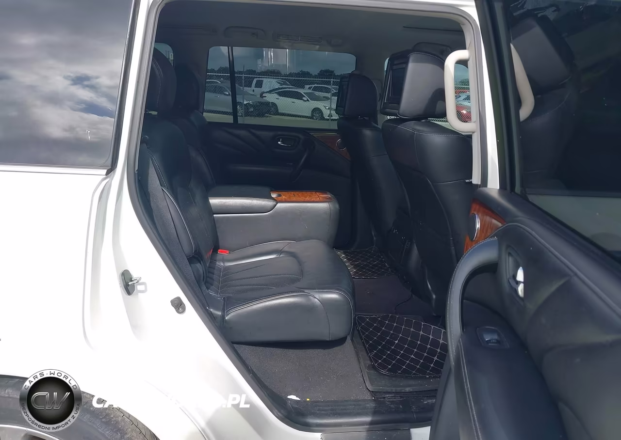 2017 Infiniti Qx80 VIN:JN8AZ2NF0H9643141 - 8