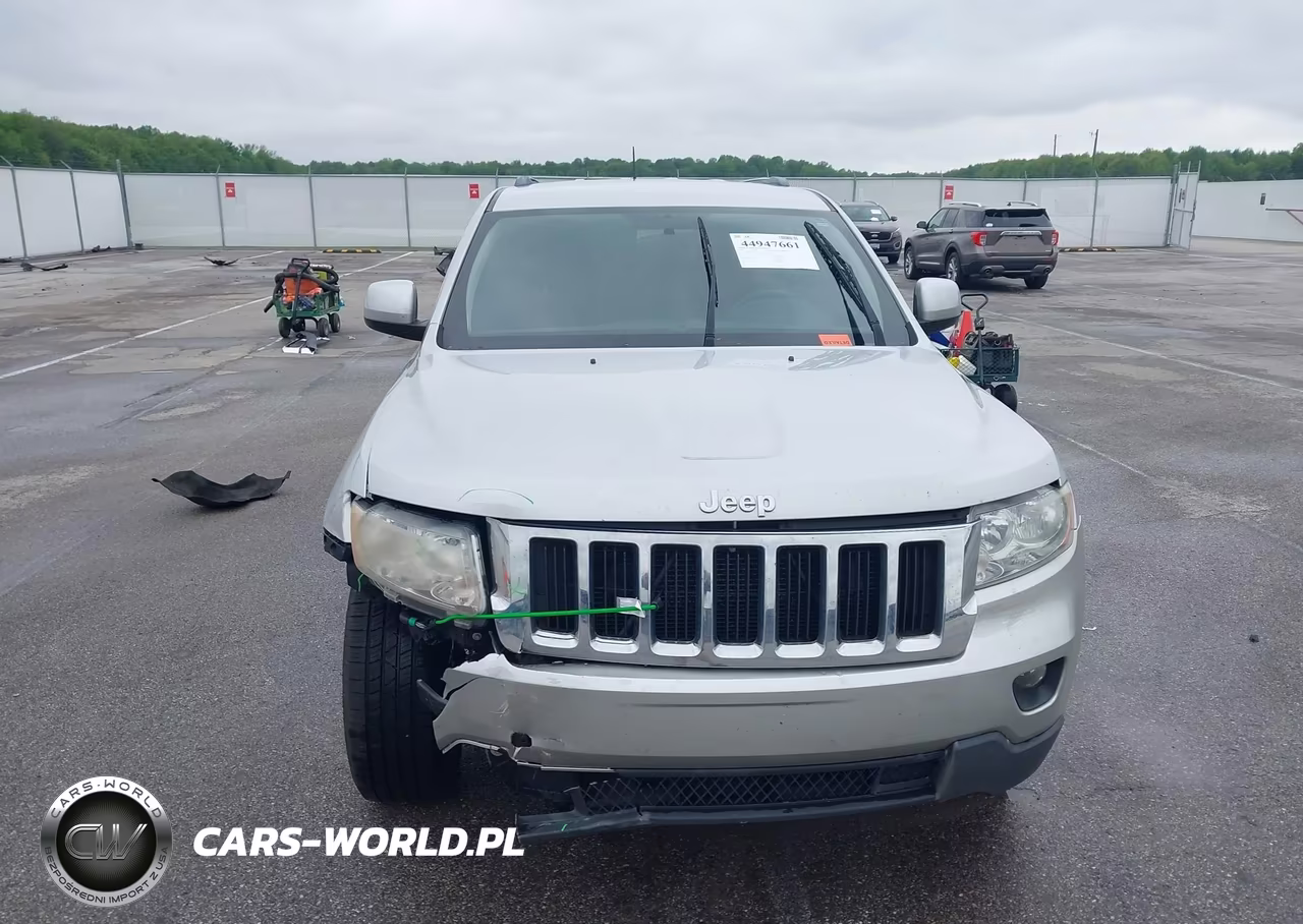 2011 Jeep Grand Cherokee Laredo VIN:1J4RR4GG3BC677708 - 12