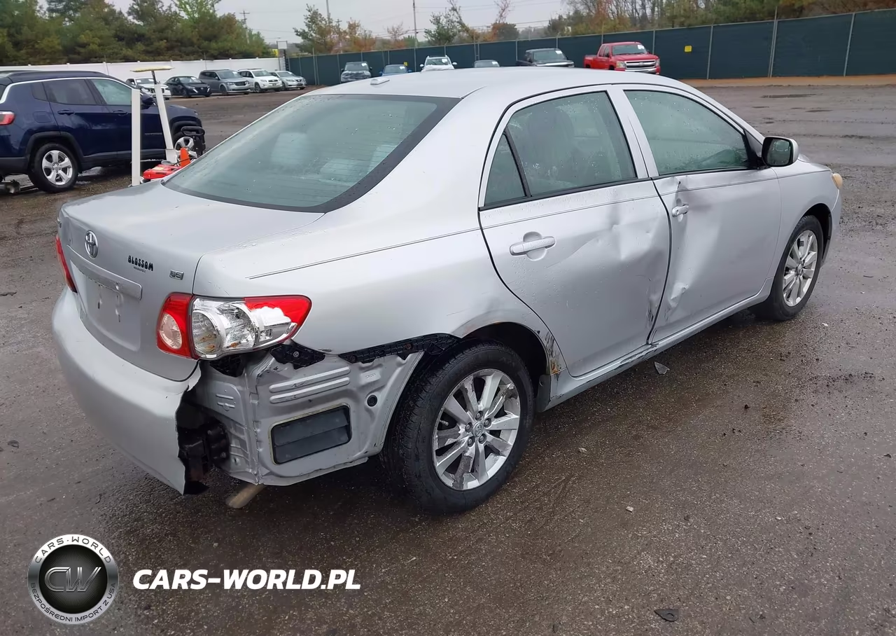 2010 Toyota Corolla Le VIN:1NXBU4EE7AZ180043 - 4