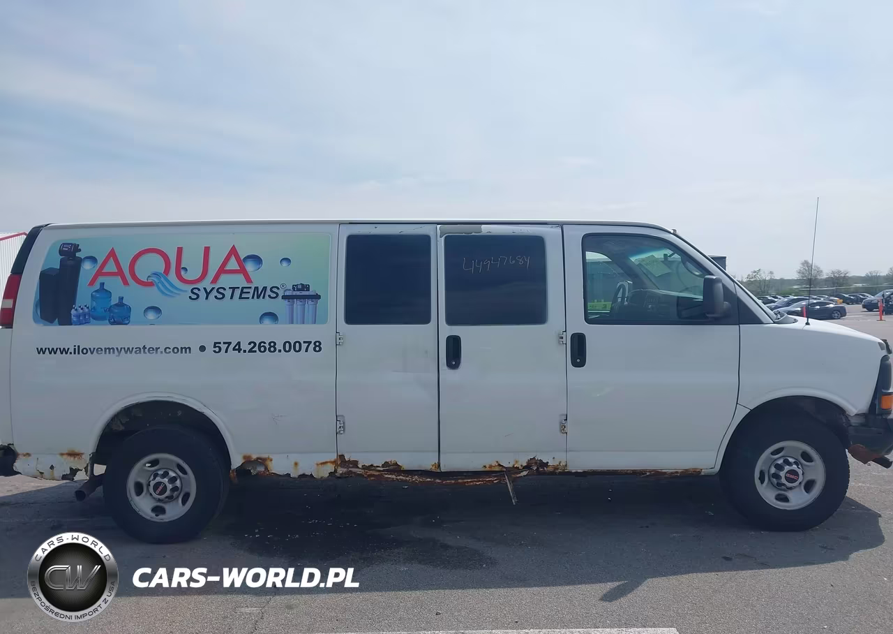 2011 GMC Savana G2500 VIN:1GTW7GCG1B1157752 - 11