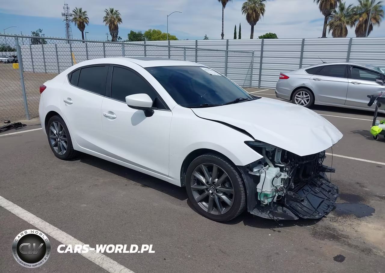 2018 Mazda Mazda3 Grand Touring