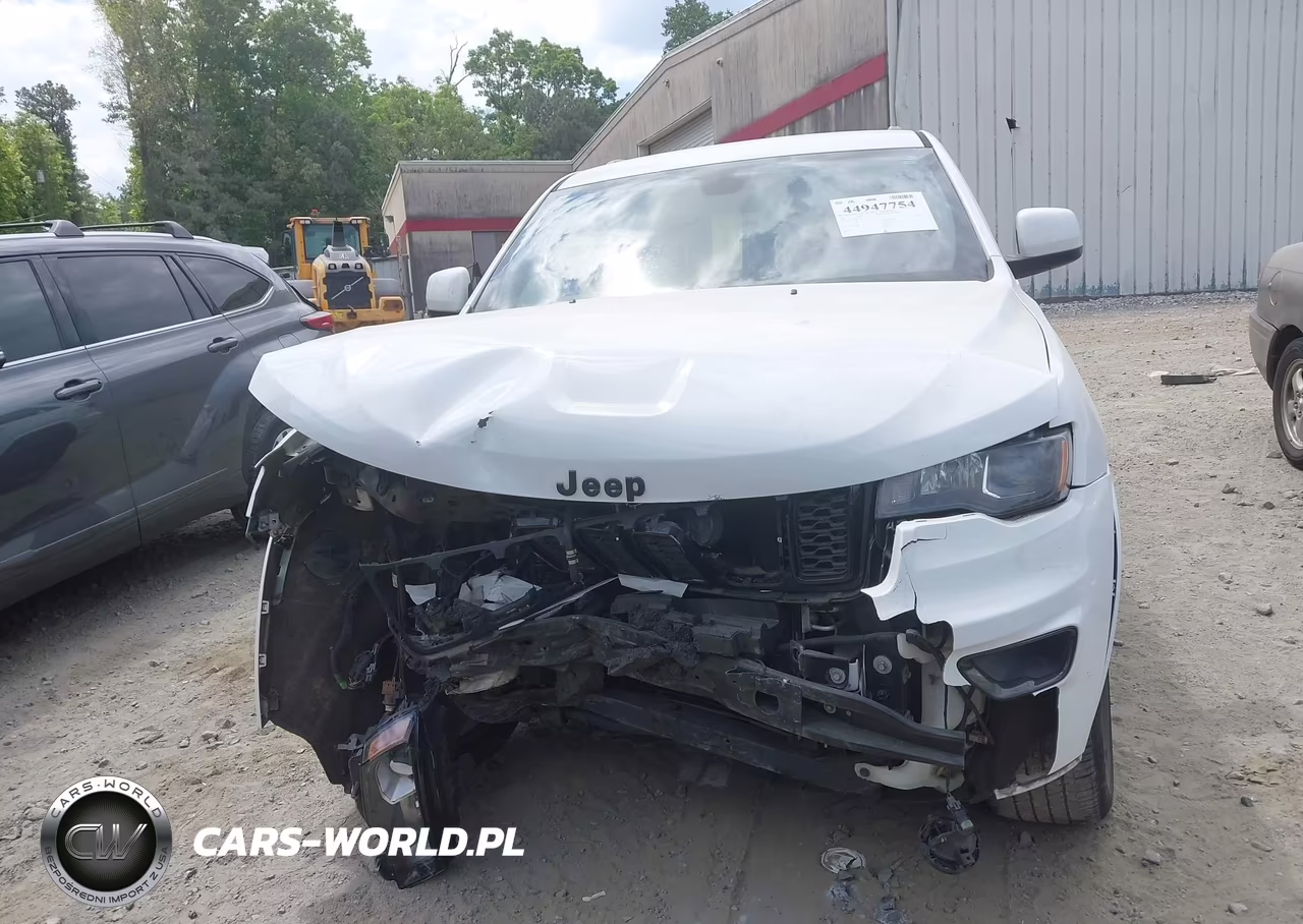 2017 Jeep Grand Cherokee Altitude 4X2 VIN:1C4RJEAG8HC957225 - 11