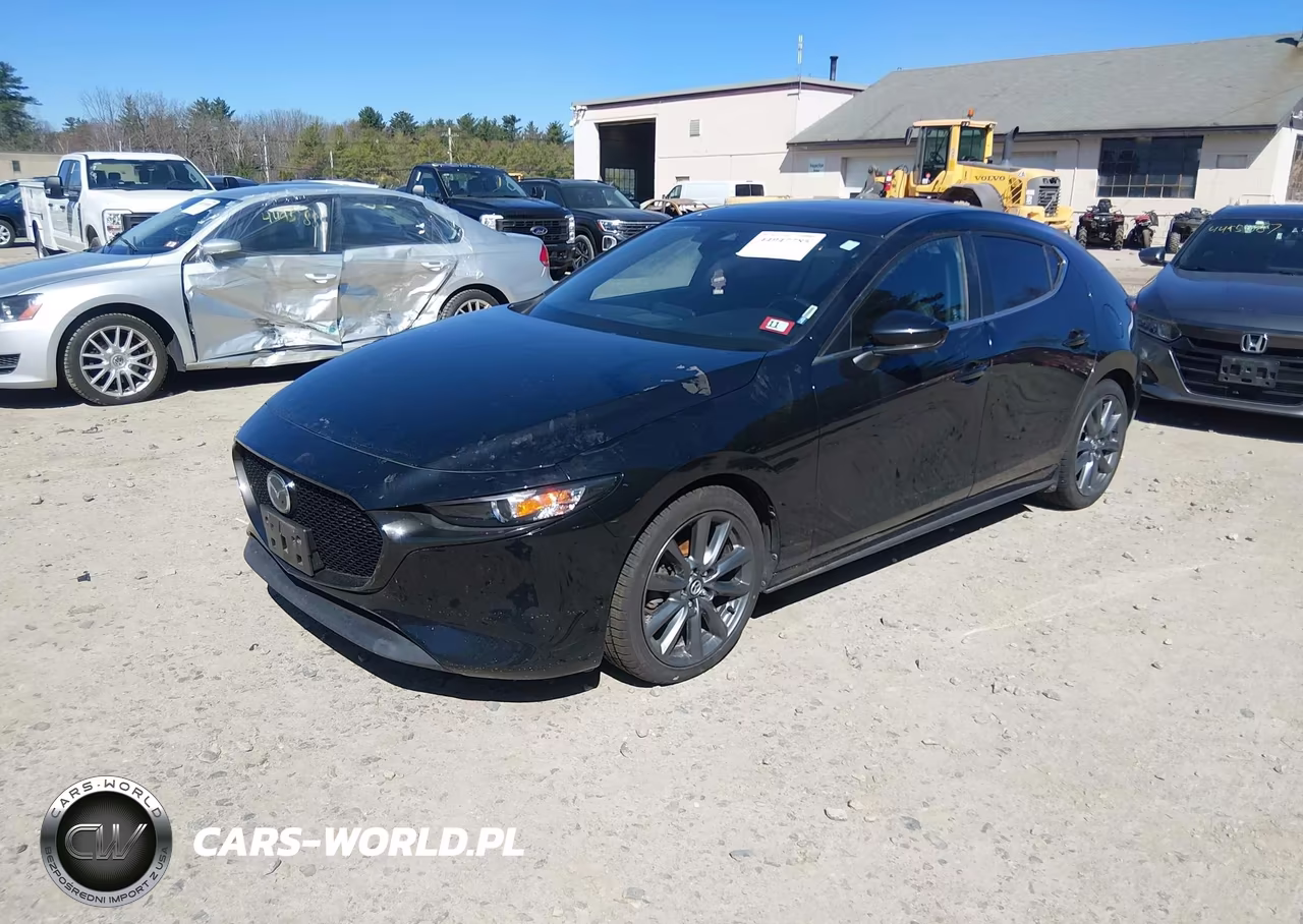 2022 Mazda Mazda3 Preferred VIN:JM1BPALLXN1513810 - 2