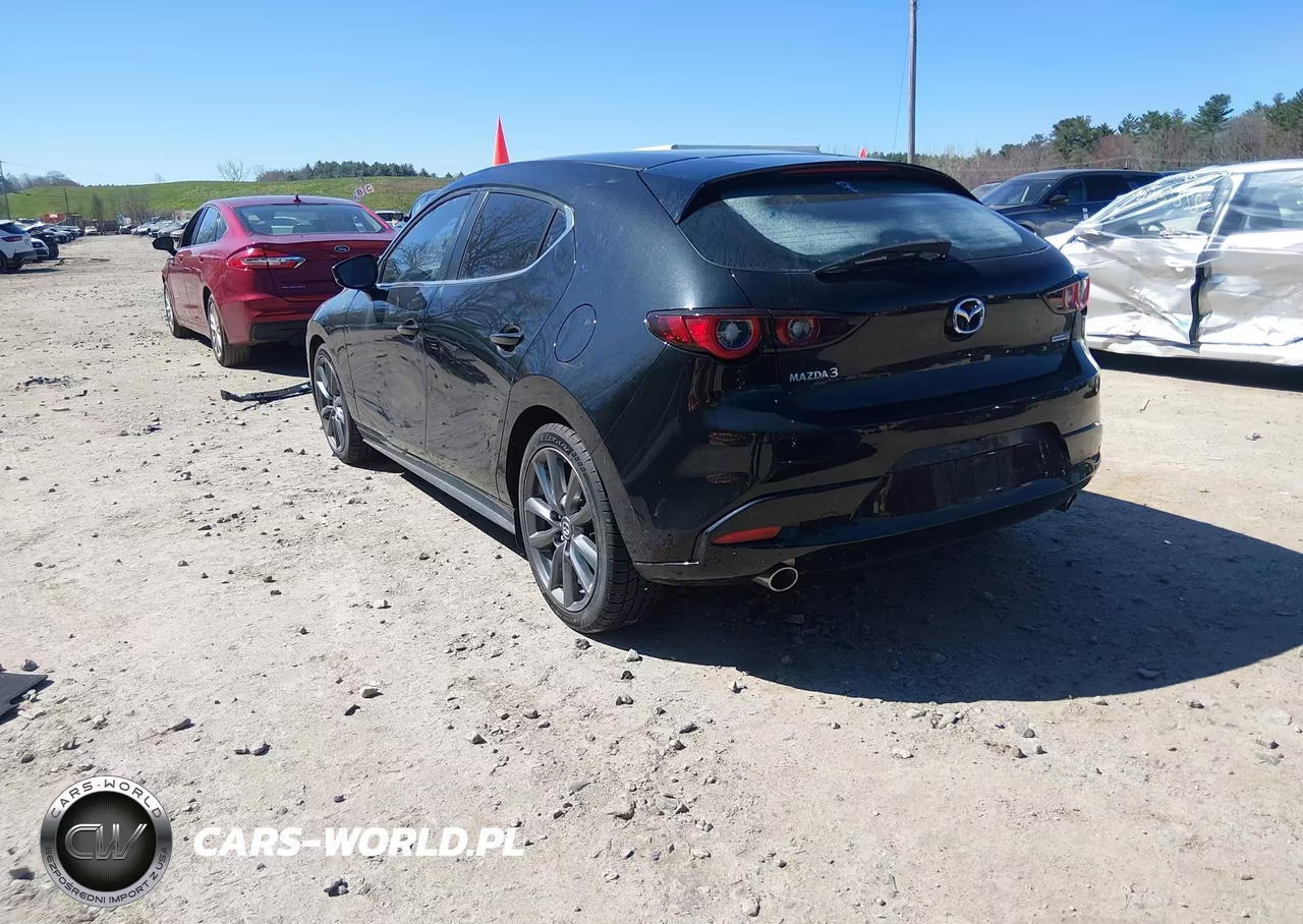 2022 Mazda Mazda3 Preferred VIN:JM1BPALLXN1513810 - 3