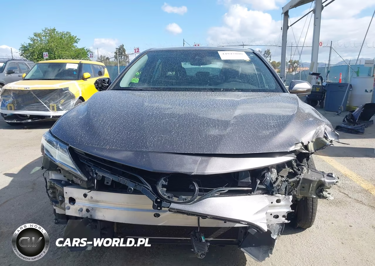 2022 Toyota Camry Le VIN:4T1C11AK3NU693027 - 13
